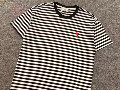 Camiseta AMI Paris Classic Heart Striped Tee