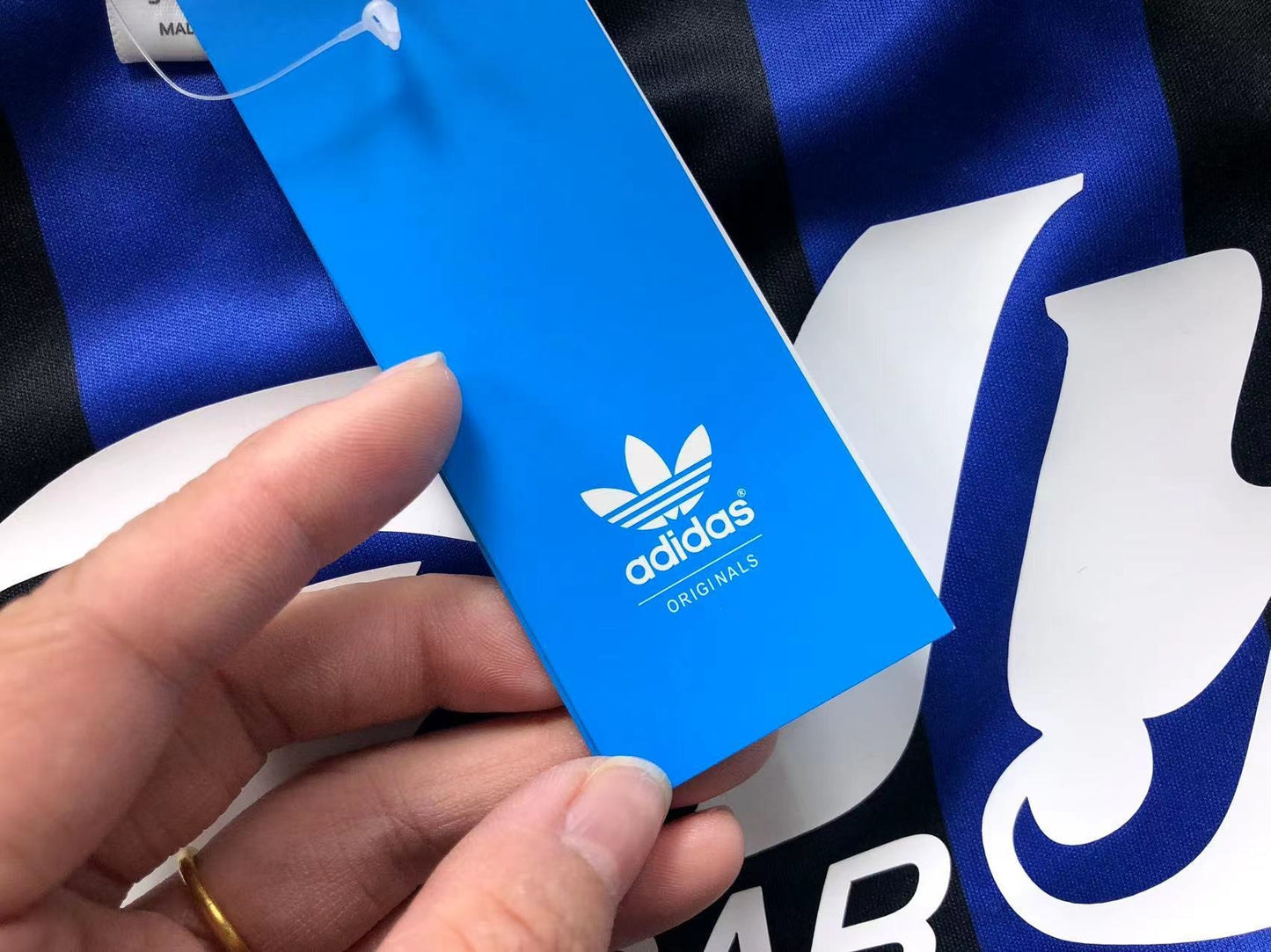 Camiseta Adidas Fly Tanzbar Stripes