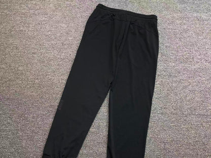 Calça Adidas Essential Tech Jogger