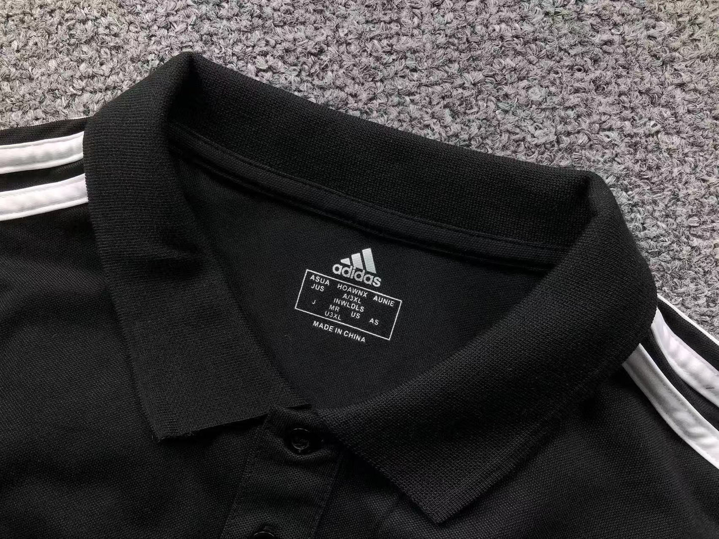Camiseta Polo Adidas Core Lifestyle
