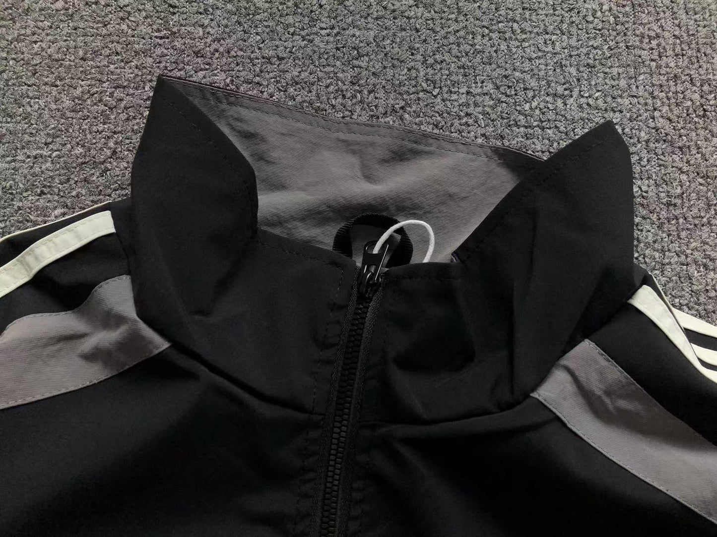 Jaqueta Adidas Racing Division Windbreaker