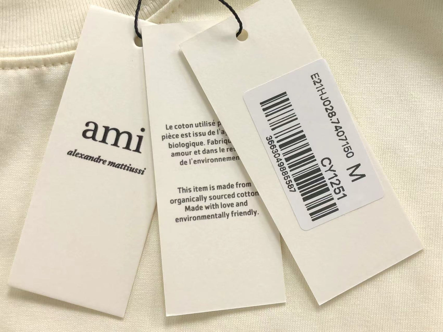 Camiseta AMI Paris Big Logo Oversized Cream