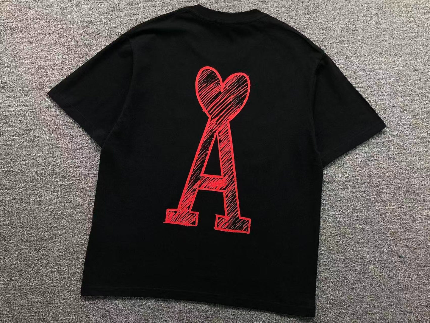 Camiseta AMI Paris x Kevin Lyons Graphic Heart