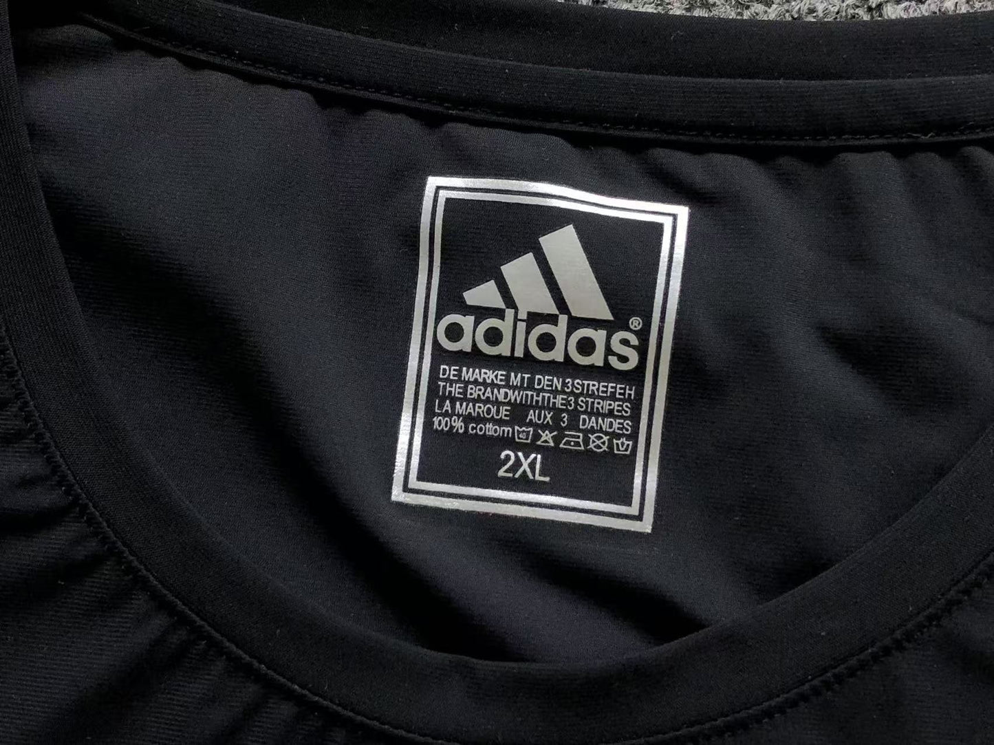 Camiseta Adidas Performance Essential