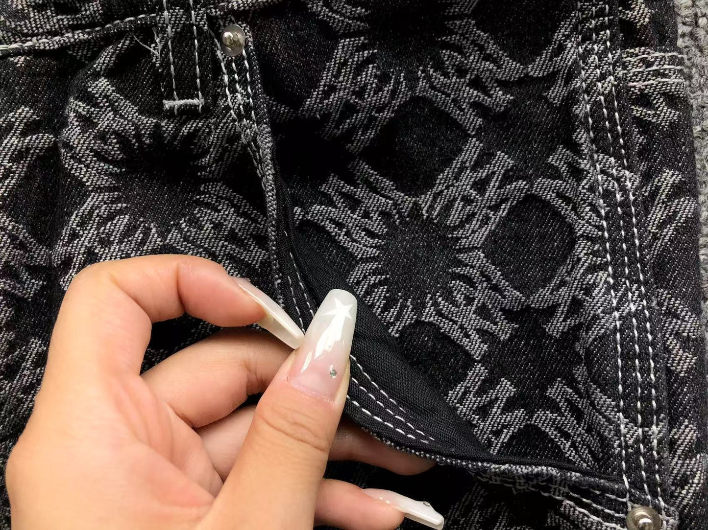 Calça AMIRI Monogram Cargo Denim