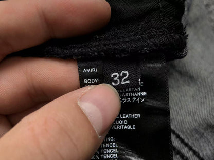Calça AMIRI Red Logo Destroyed
