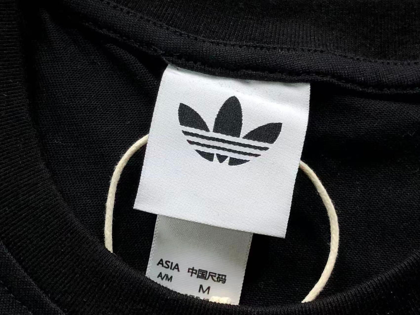 Camiseta adidas Originals Stripes Vintage