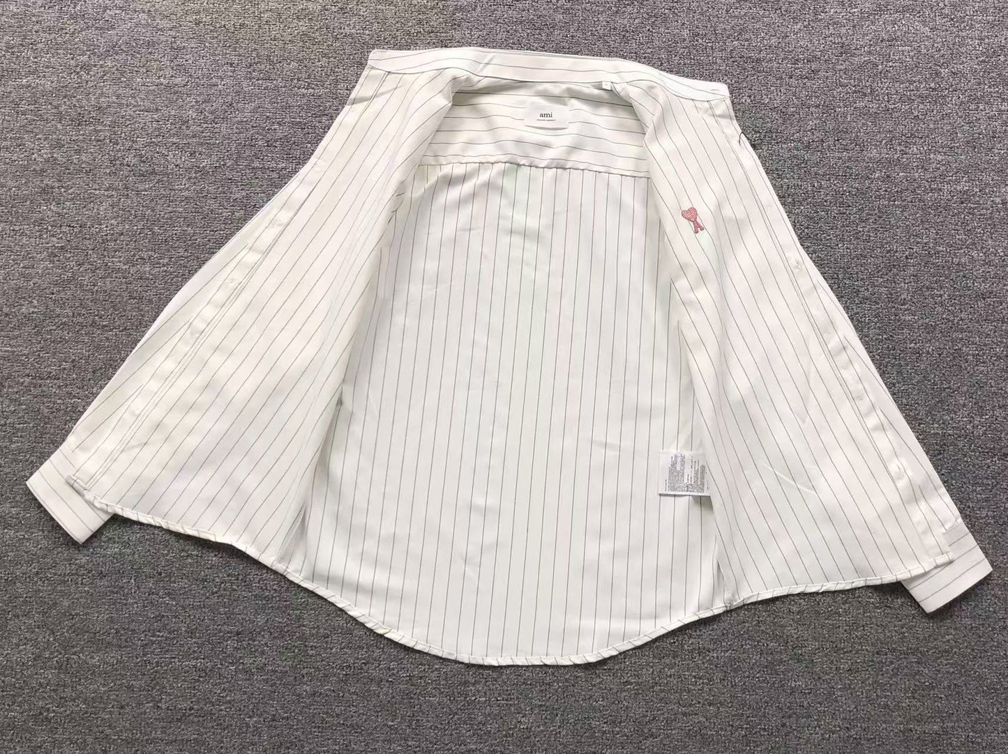 Camisa AMI Paris Striped Heart Manga Longa