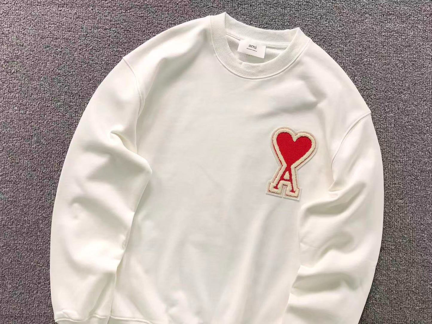 Moletom AMI Paris Ami de Cœur Crewneck Big Heart