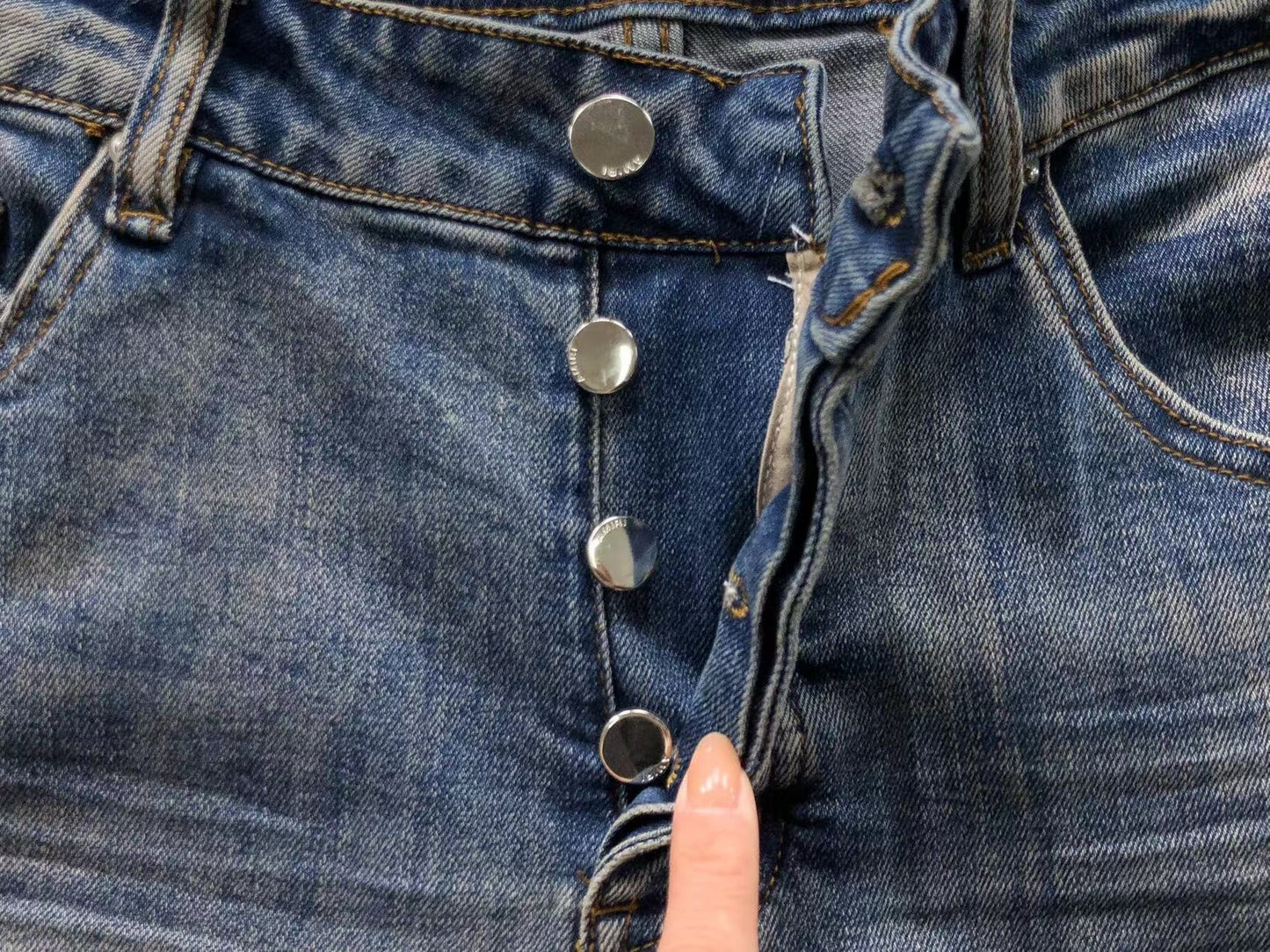 Calça AMIRI Vintage Logo Washed Denim