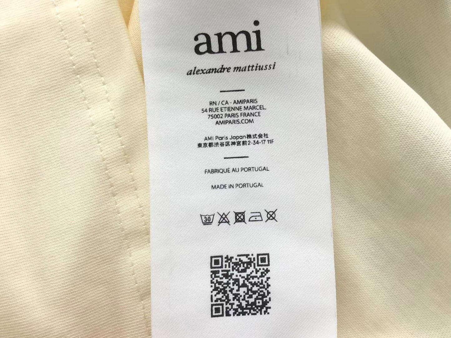 Camiseta AMI Paris Big Logo Oversized Cream