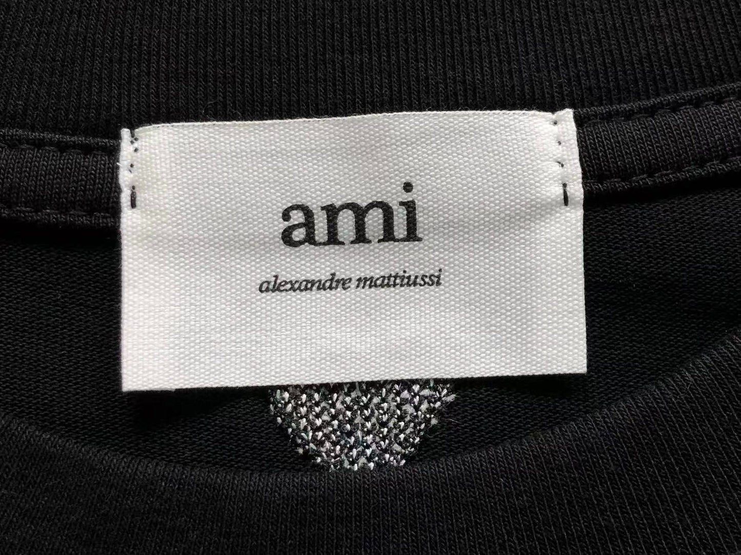 Camiseta AMI Paris Signature Small Logo