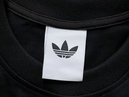 Camiseta Manga Longa adidas Originals Minimal Trefoil