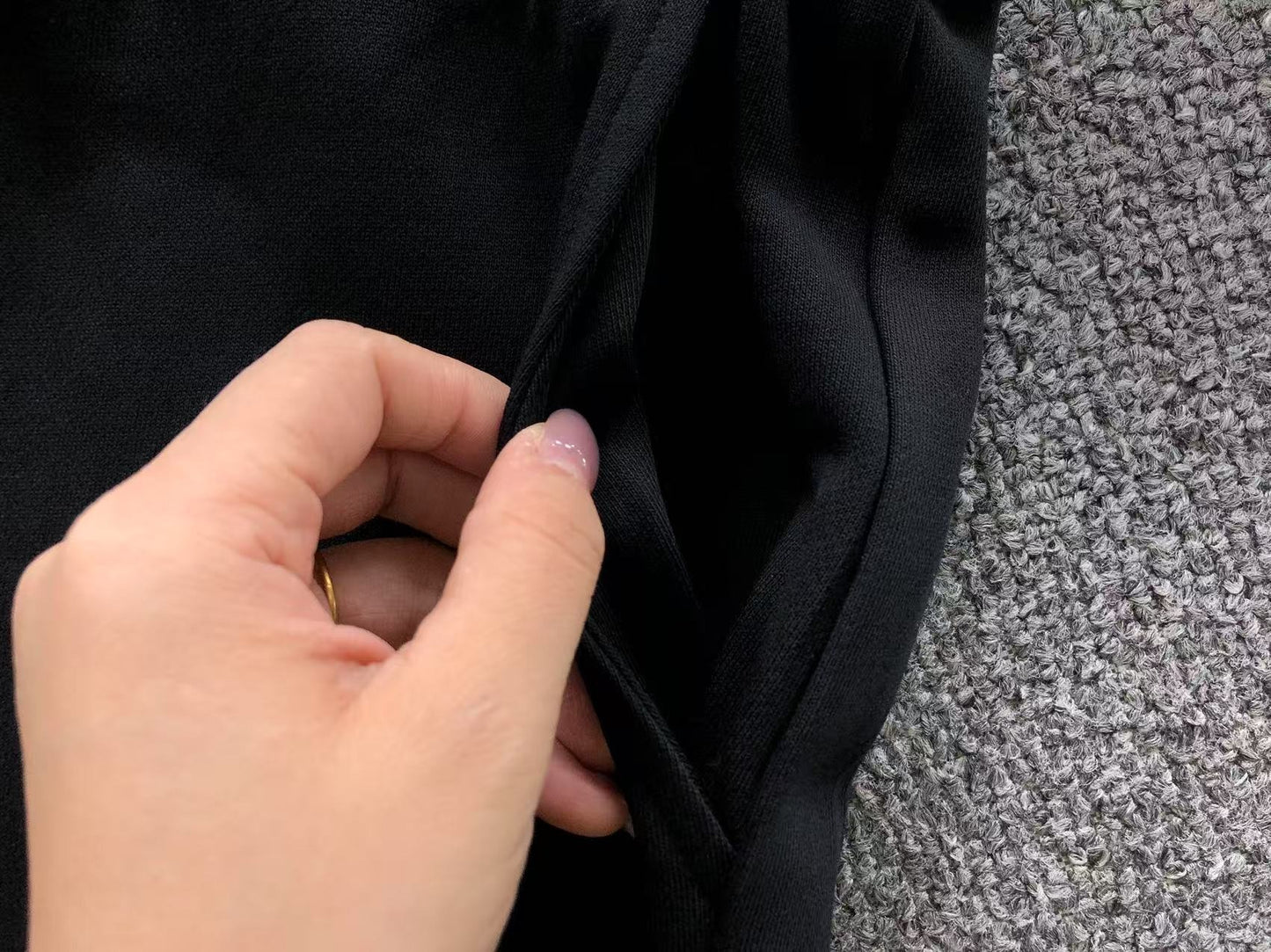 Calça elástica ALO moletom