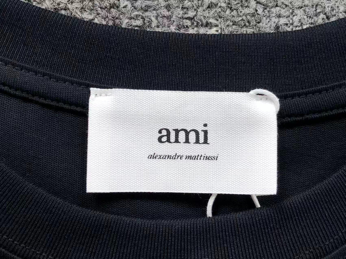 Camiseta AMI Paris Big Heart Signature